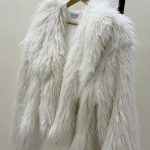 کت خز سفید سوزنی